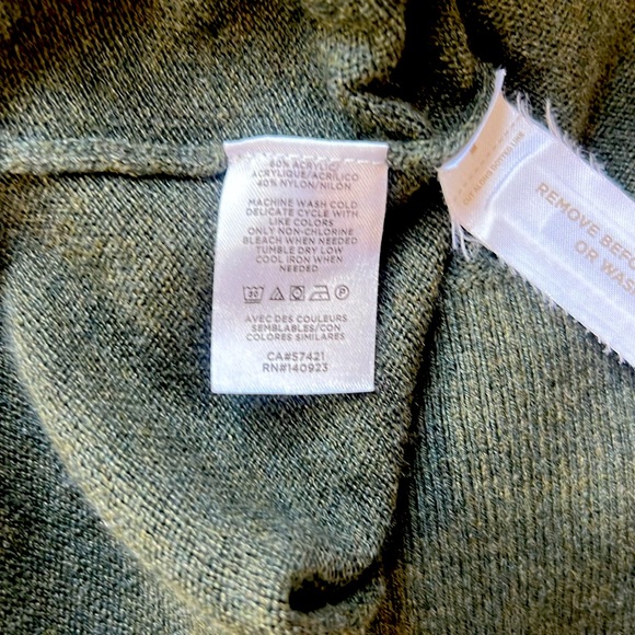 Loft green cowl neck tunic sweater, size small petite - Picture 6 of 7